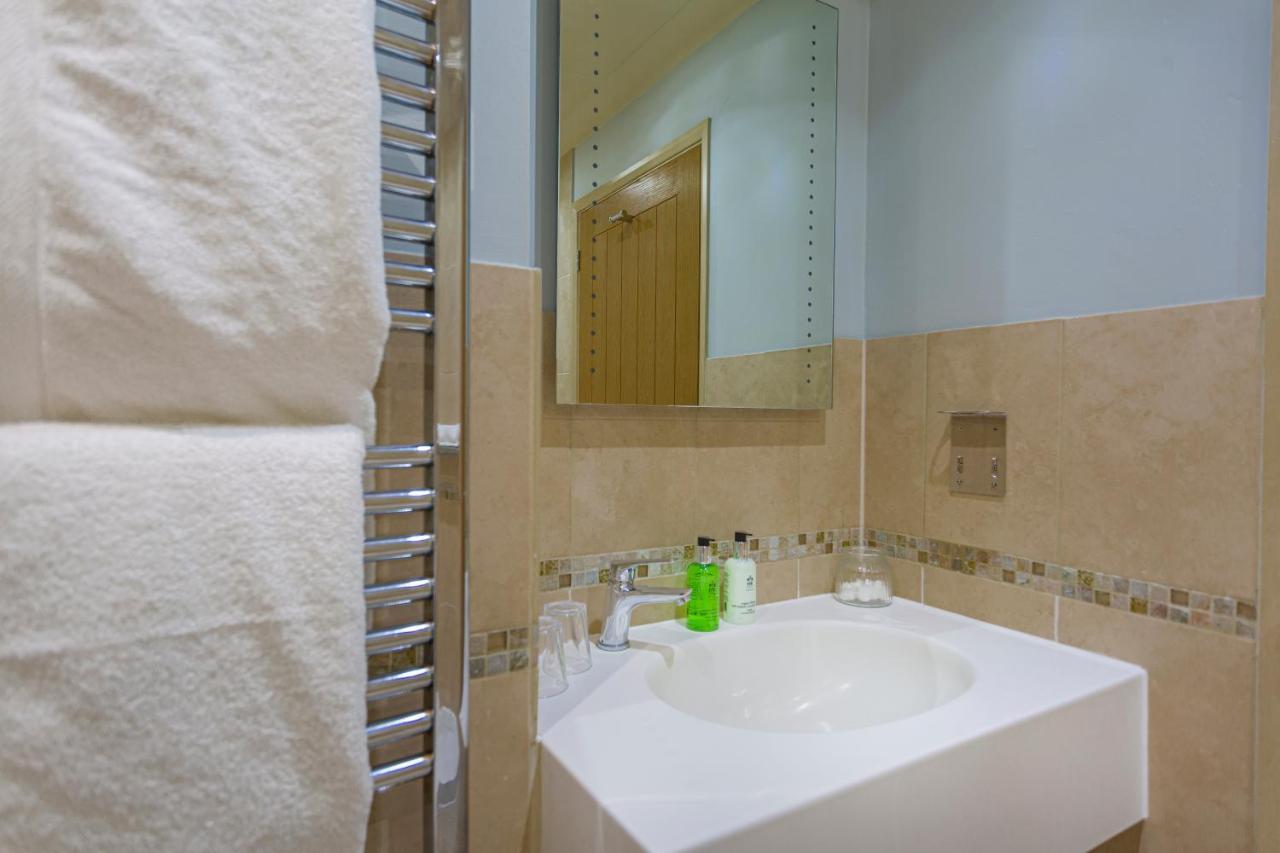 The Pheasant Hotel, Holt, Norfolk Kelling Екстер'єр фото