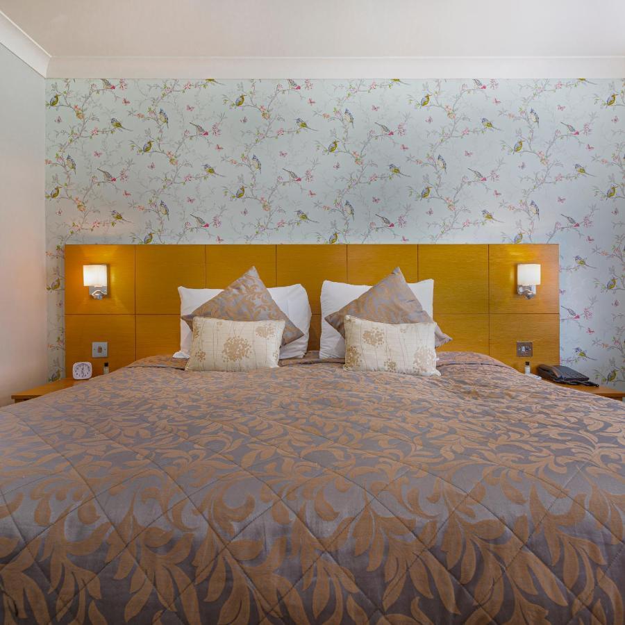 The Pheasant Hotel, Holt, Norfolk Kelling Екстер'єр фото